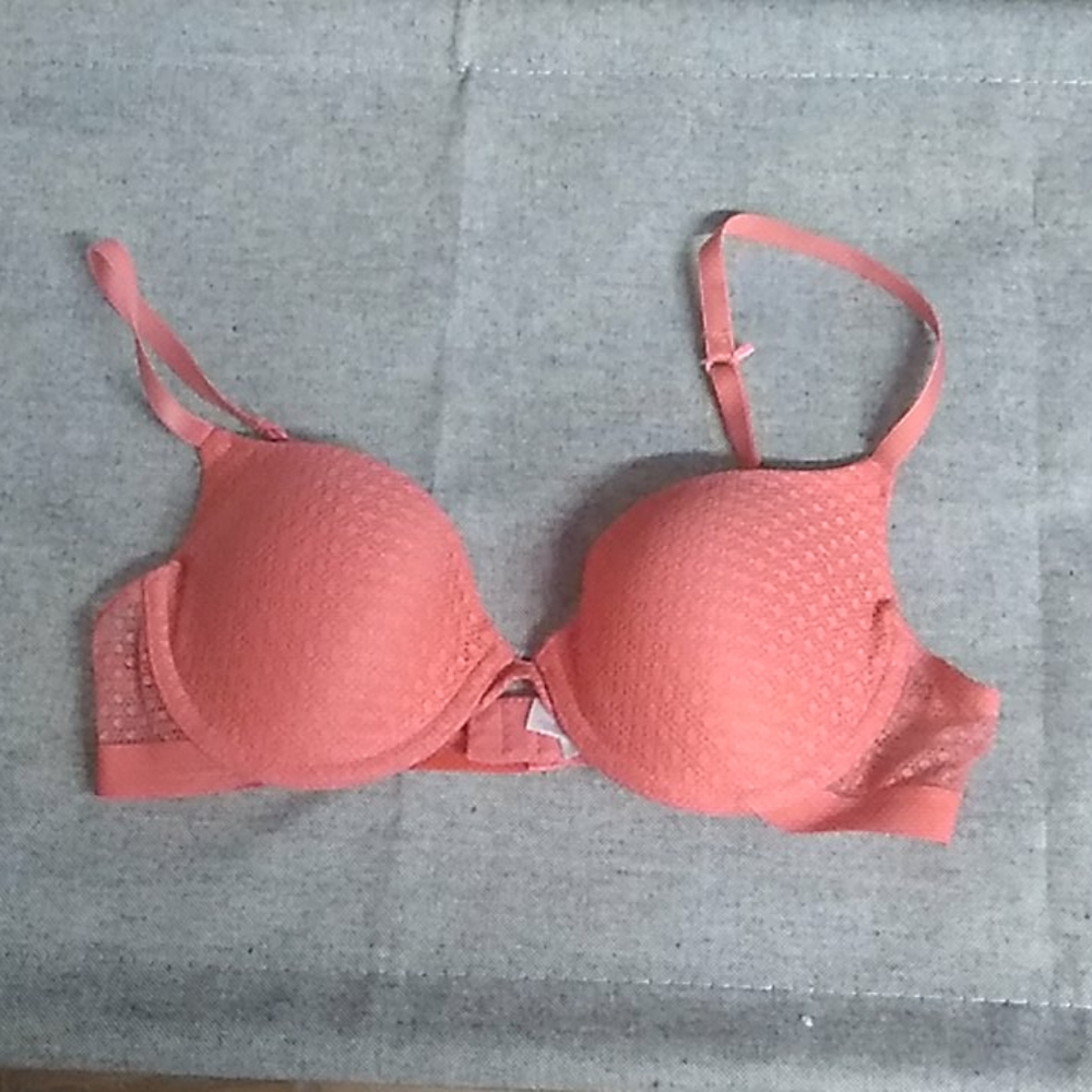 Coral so 36a bra